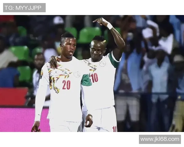 塞内加尔与阿尔及利亚的激烈对决展现非洲足球的魅力与激情