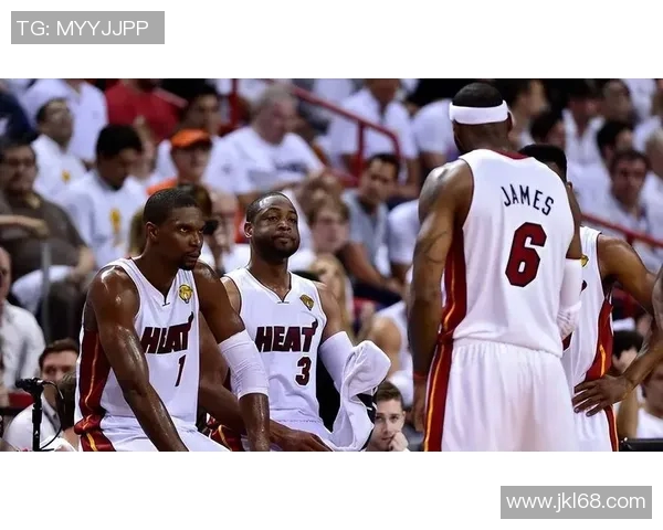 小牛队逆袭热火队第六场比赛精彩回顾与赛后分析