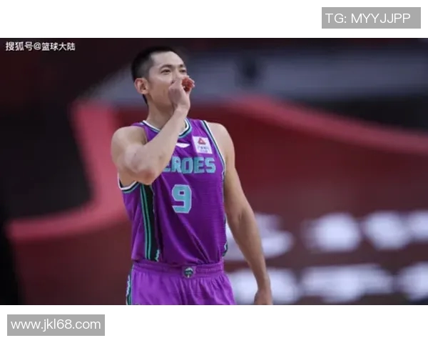 张庆鹏：从篮球场上的传奇到生活中的奋斗者，如何塑造自己的精彩人生