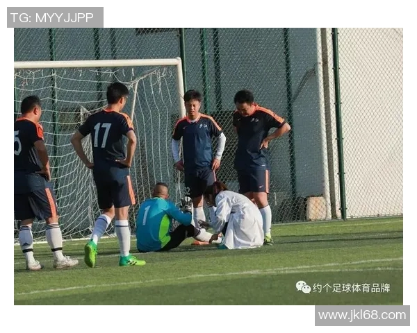 新泻天鹅迎战赞岐挑战赛季巅峰对决展现足球魅力与激情