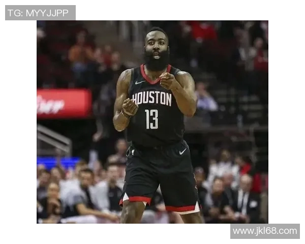 火箭队与快船队2017至2018赛季精彩对决回顾与分析