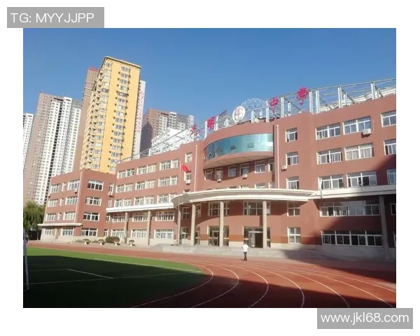 田宇翔的奋斗故事与梦想追寻：从平凡到卓越的成长之路