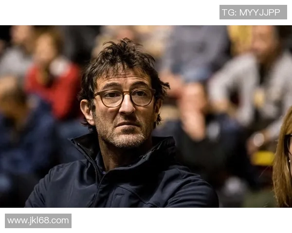 费拉拉对阵那不勒直播精彩赛事全程回顾与分析