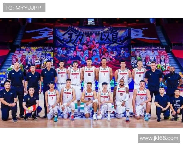 雷霆与火箭历史交锋战绩回顾及分析两队的竞争历程与发展 雷霆与火箭历史交锋战绩回顾及分析两队的竞争历程与发展