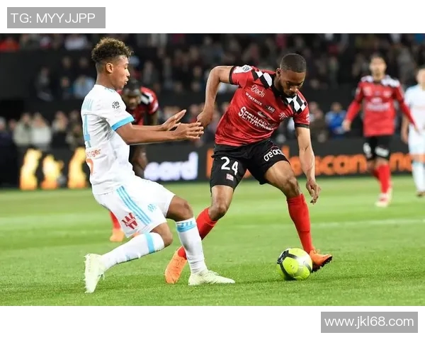 卡昂与格勒诺布尔激战正酣谁能在法乙赛场中笑到最后