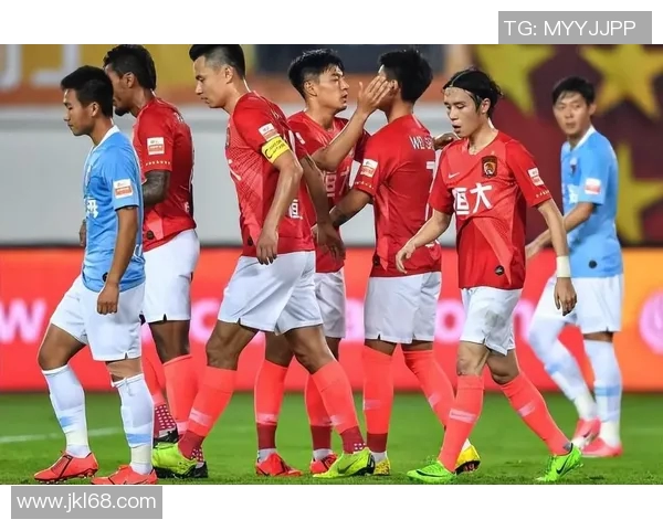 恒大与香港球队精彩进球集锦回顾赛场瞬间尽显足球魅力与激情