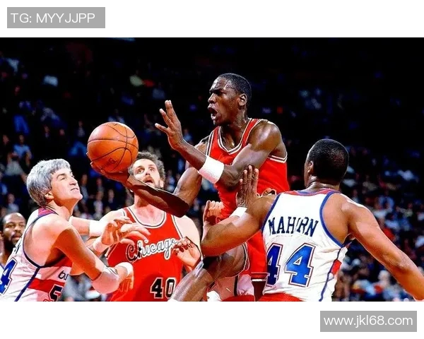 篮球明星Paul的传奇之路与场上风采揭秘